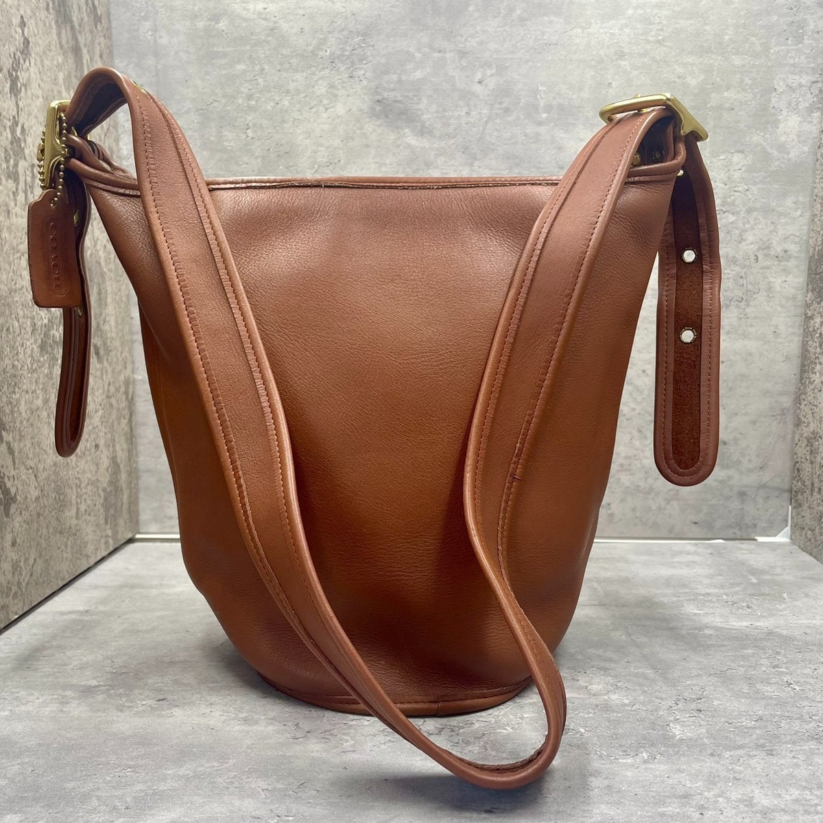 Vintage COACH Helen’s Legacy Olive USA Vintage coach helen legacy - Gem