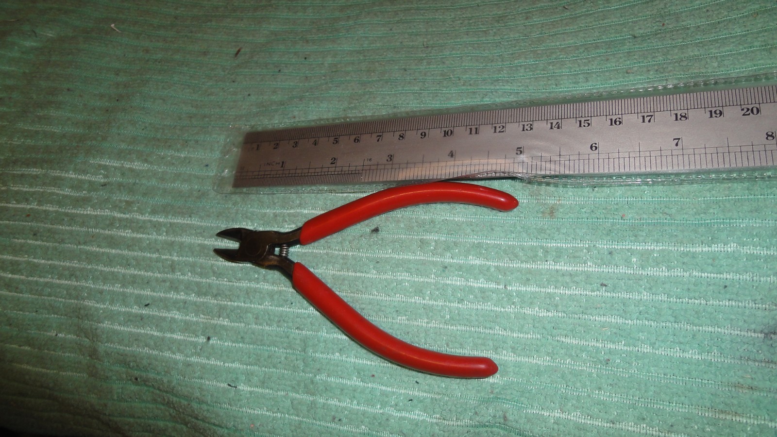 SIDE CUTTERS 5" SHARP FOR COPPER WIRE JAPANESE