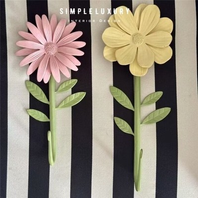 Pottery Barn Kids Daisy Floral Metal Wall Hook Set Of 2 
