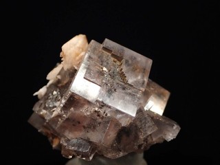 549 Fluorit UV Baryt 3 5x3x3 cm 0 03 kg Berbes Spanien 1984