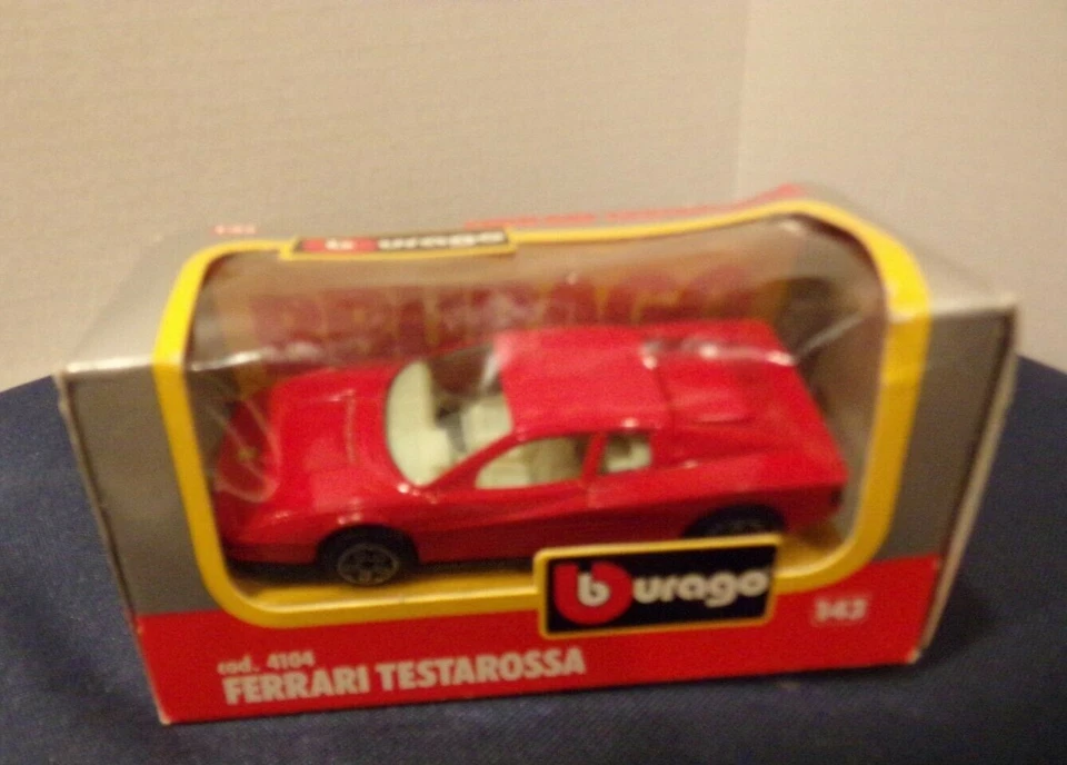 2 BBURAGO ESCALA 1/43 SEMINUEVOS FERRARI TESTAROSSA cod. 4104 Y 4157   Foto 4 de 4