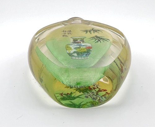 Reverse Hand Painted Chinese Glass Snuff Bottle - Floral & Painted Vase Theme - Picture 6 of 6