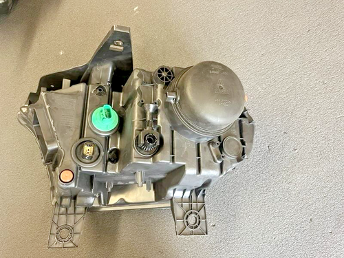 2016-2020 Dodge Durango Passenger Right Chrome Halogen Headlight NO DRL OE - Picture 4 of 4