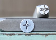 SUPPLY GUY 7mm Northern Twinkle Star Metal Punch Design Stamp SGCH-468