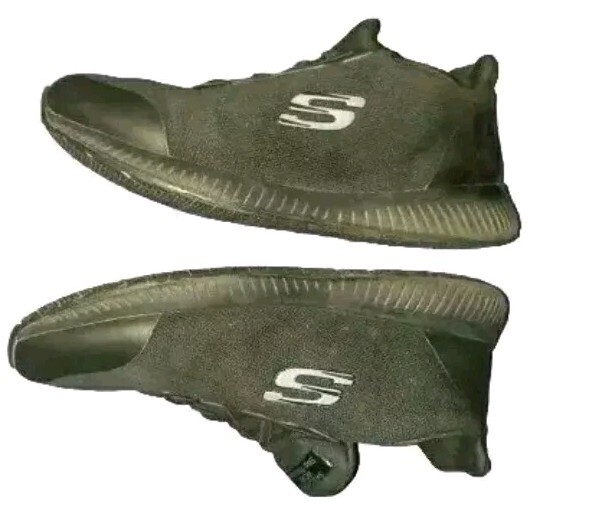 Skechers Womens size 9