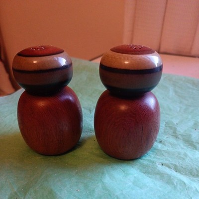 Denby Arabesque Samarkand Teakholz Dansk Salz Pfefferstreuer. (HF).