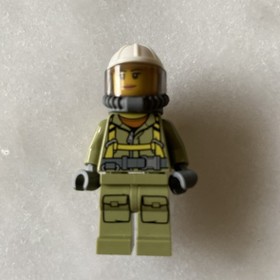 LEGO CITY: Volcano Exploration Truck With Figure And Gem (60121)