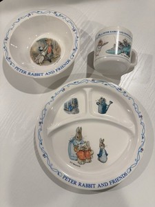 Peter Rabbit & Friends 3-Pc Child's Melamine Dish Set (Bowl, Divided Plate, Mug)