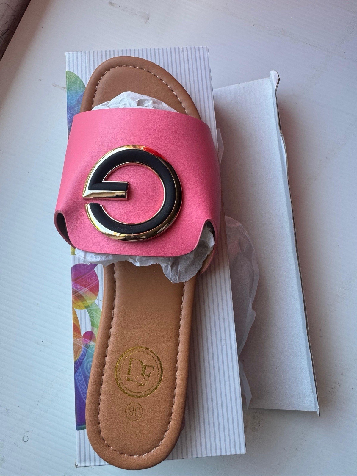 Women’s Pink & Gold Logo Accent Flat Slide Sandals Faux Leather US 7.5-8 EU 39