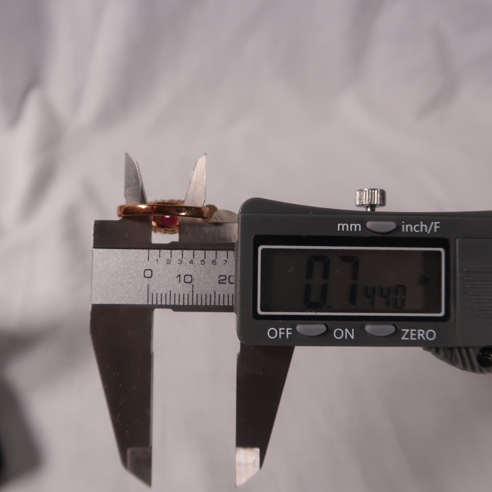 Three Stone Simulated Ruby Ring - Yellow Gold col… - image 12