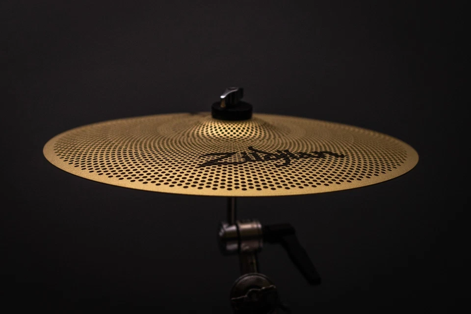 Zildjian 14" bajo volumen choque Foto 3 de 4