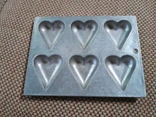 Vtg Pewtarex York PA Heart Mold Pan Tin Candy Muffin Cake Valentine Cottagecore