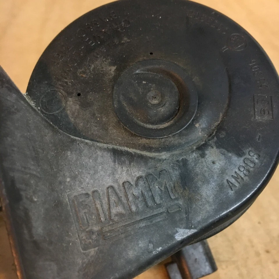 OEM Land Rover Jaguar Volvo Saab Romeo Auto Coche ALTO/BAJO Bocina PAR Fiam AM80S Foto 4 de 4