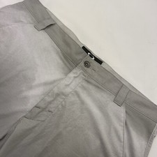 Oakley Men's Grey Ombre Poly / Elastane Flat Front Bermuda Shorts 40 NWoT