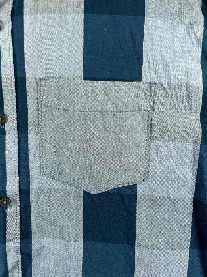 Mens Shirts 2XL XXL Button Up Marc Ecko Unltd Blue Stripe Long Sleeve Originator - Image 3 of 4