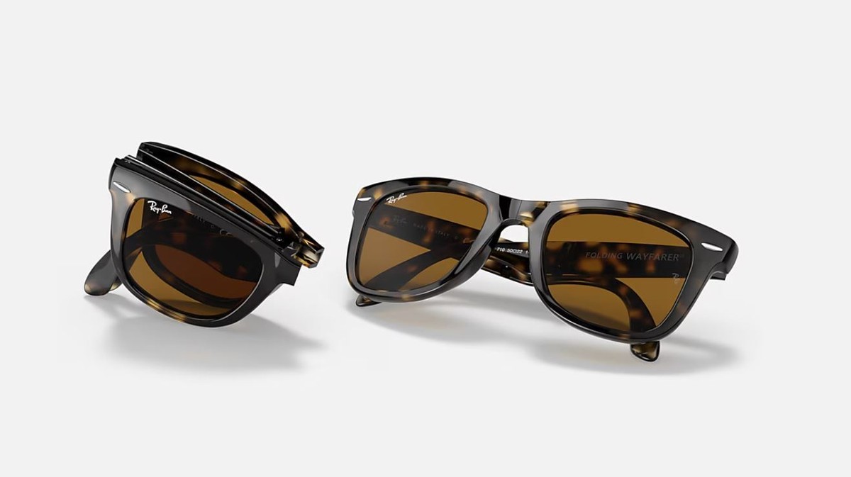 訳あり Ray-Ban FOLDING WAYFARER NEW Vintage Ray-Ban Wayfarer Folding BLUE Sunglasses RB4105