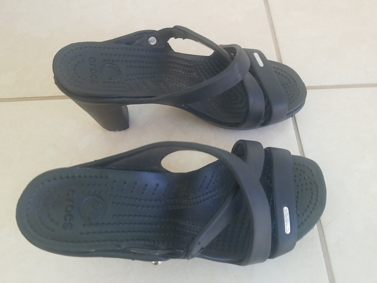Crocs Sandals Womens Black Heels Slip On Comfort Strappy Sandals Size US 7  | eBay