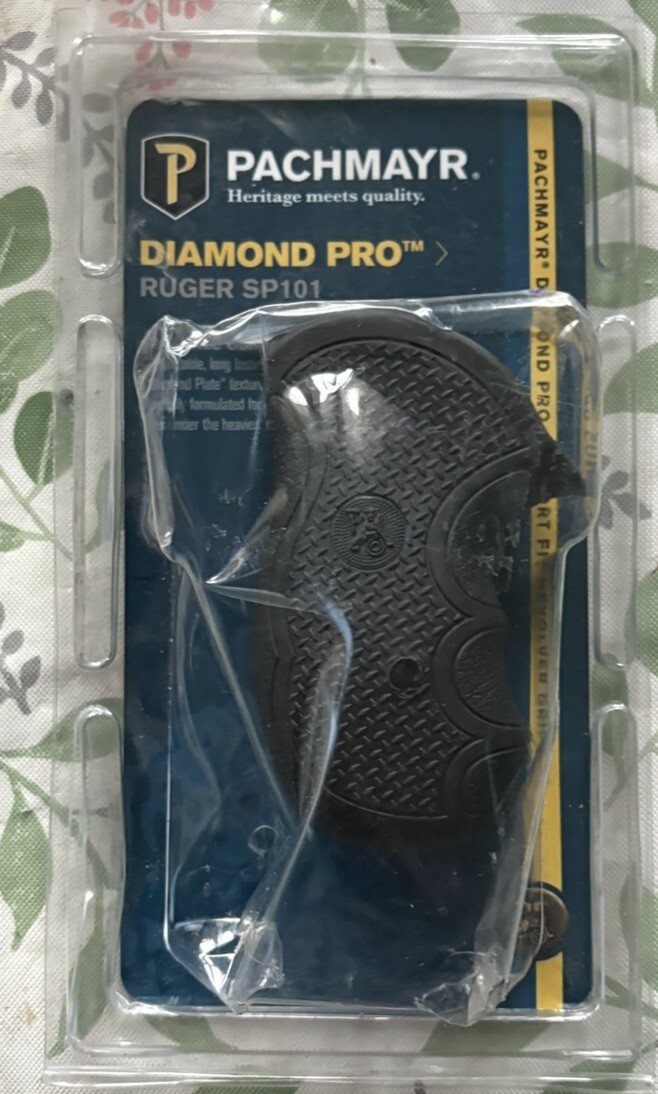 Pachmayr Diamond Pro Ruger SP101 Revolver Grips Rubber, Black 02483