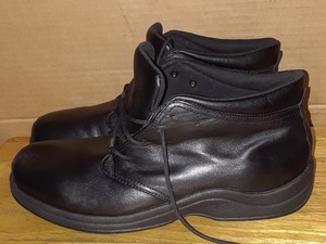 pw minor boots
