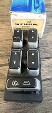 NOS OEM Ford 2003-2008 Town Car Driver Door M...