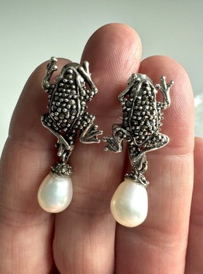 925 Sterling Silver Pearl Marcasite Realistic Frog Dangle Drop Earrings, Stud
