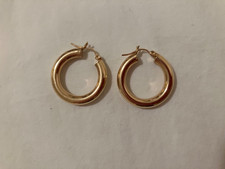 14K Yellow Gold Approx. 1 Inch Smooth Hoop Earrings
