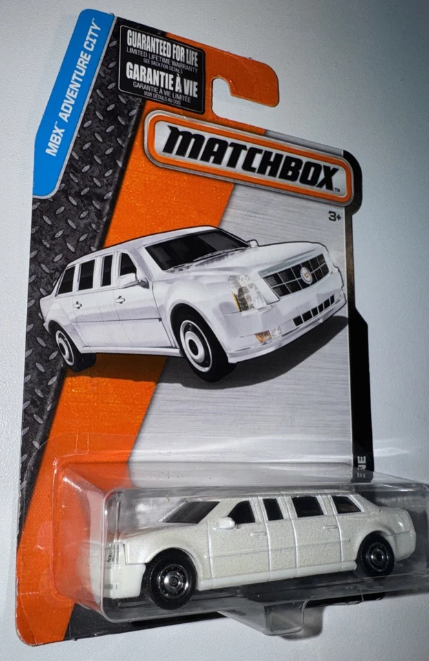 Matchbox 2015 Cadillac One White Stretch Limousine New In Package 1:64 Diecast - Image 4 of 4