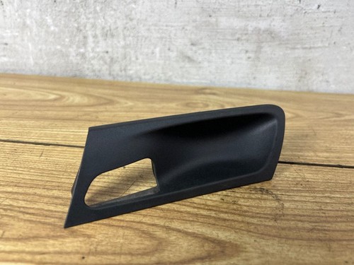 Interior door handle trim