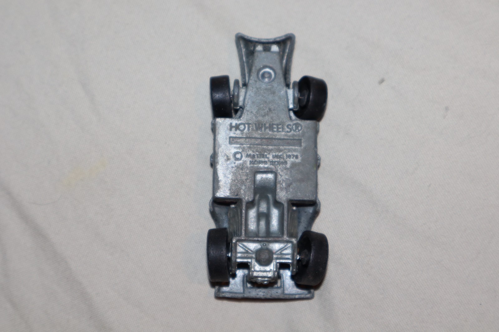 Picture 4 of 6