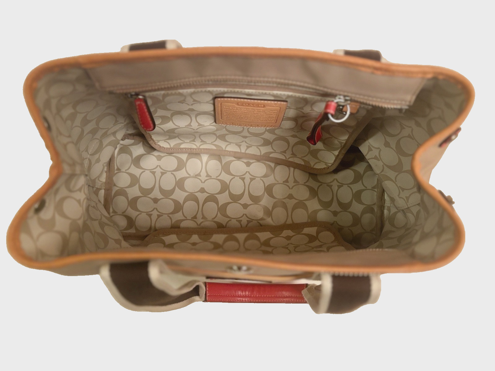 Coach Hamptons Weekend Nylon Beige Multi Red Leather Handles Rectangle Tote Bag — image 10