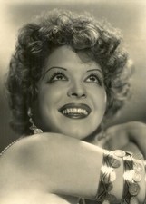 CLARA BOW Early Hollywood Star Looking Happy - 5 x 7 in Reprint