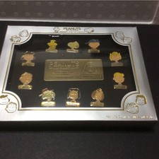 Snoopy Peanuts Pin Collection Set Vintage