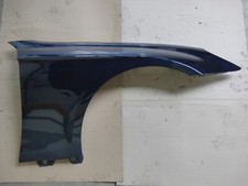 Mercedes Benz CLS C219 W219 Seitenwand Kotfl&uuml;gel vorne rechts in Tansanitblau