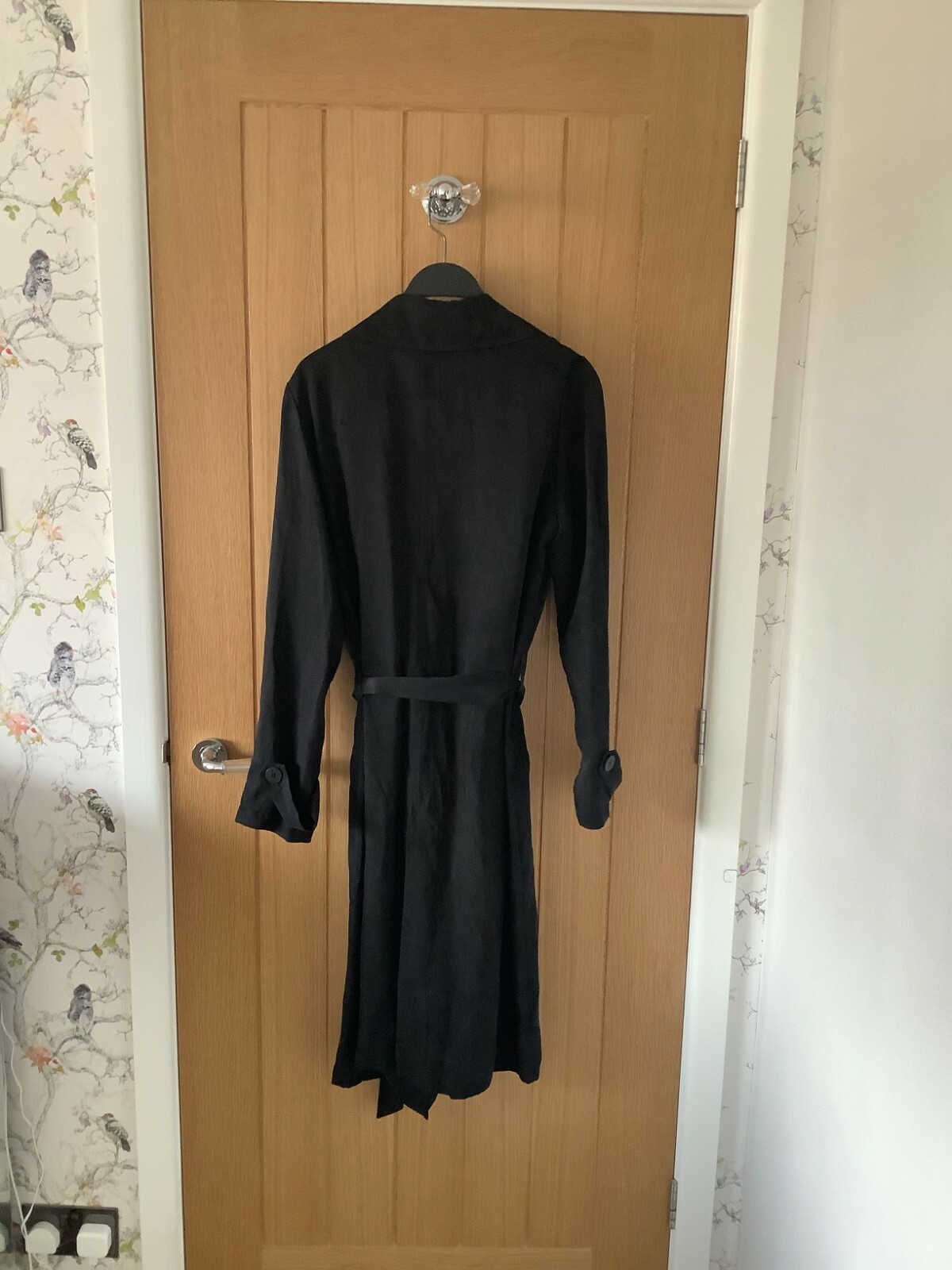 BNWT Massimo Dutti Black Loose Fitting Cupro Trench Coat Size M image 3