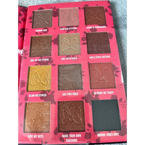 Disney Minnie Mouse 12 Color Eyeshadow Pallet With Mirror Taste Beauty NEW - Picture 3 of 5