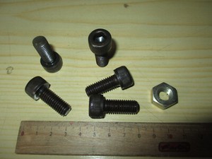 5x Schrauben M10x L 25 Q12.9 hochfest VW Passat 3 B , 3BG  Audi Radlager hinten