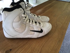 nike speed sweep wrestling shoes