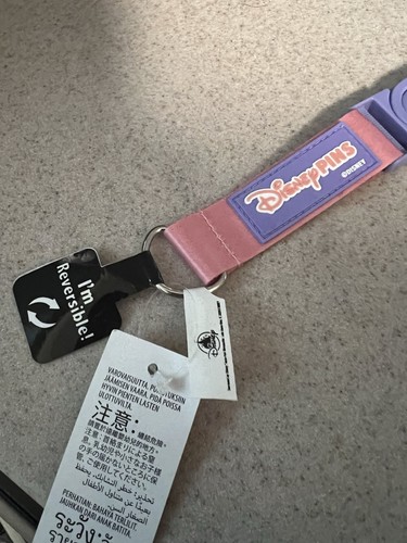 Cordón reversible 2025 Disney Parks nuevo princesa parejas nuevo con etiquetas - Imagen 2 de 4