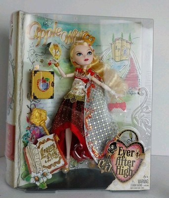 Ever After High Legacy Day Apple White Doll