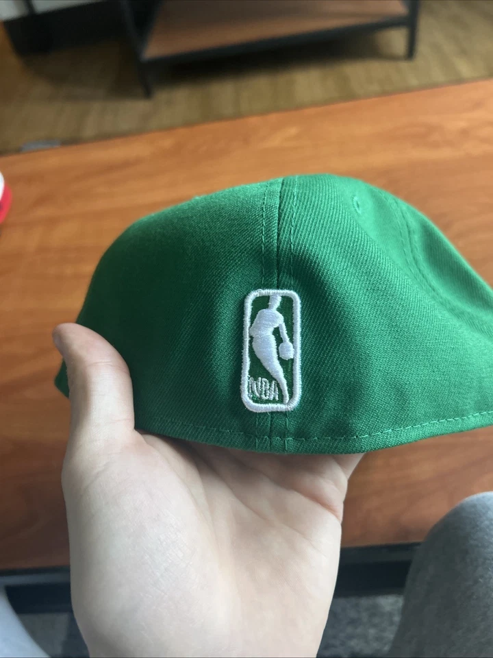 Gorra ajustada New Era 59fifty Boston Celtics verde talla 7 5/8 Foto 3 de 4