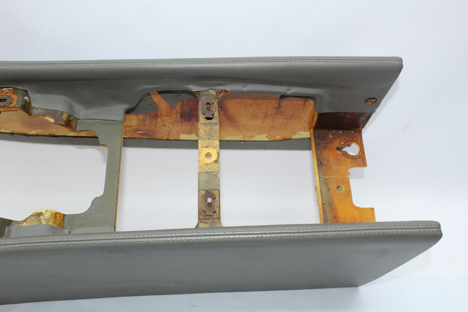 2003-2013 Bentley Continental GT GTC Center Dash Console Carrier OEM 3W0863305C