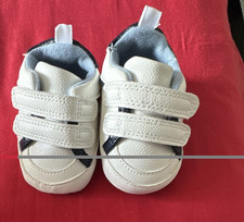 Primark Newborn Baby Trainers White/Blue Low Top Faux Leather Hook & Loop