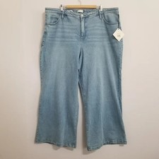 NWT Ava  Viv High Rise Wide Leg Jeans Size 26