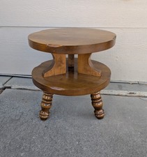 Mesa redonda vintage rústica de madera de arce de granja colonial patas torneadas F59