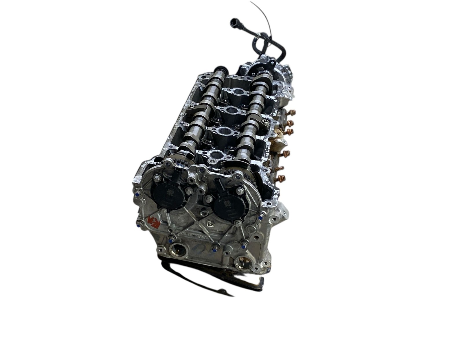2022 Aston Martin V8 Vantage 4.0L M177 Right Engine Cylinder Head oem