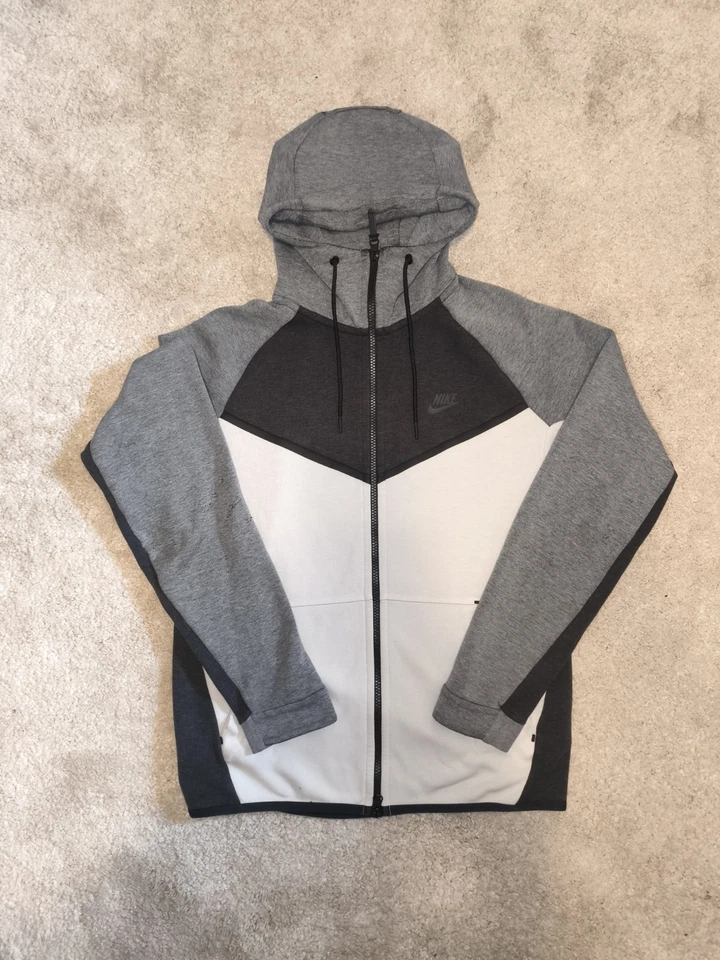 Nike Tech Fleece, foto 3 de 5