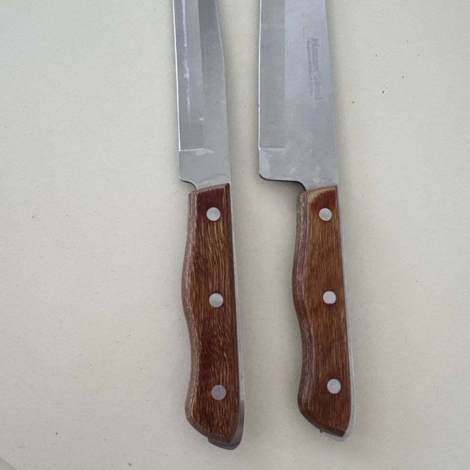 MAXAM PRECISION HOLLOW GROUND FINE STAINLESS STEEL 9” CHEF & 8” CARVING KNIFE - Image 4 of 4