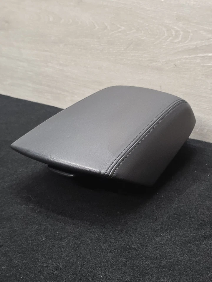 🐸 NICE 2011-2017 FORD EXPLORER CENTER CONSOLE LID ARMREST ARM REST  BLACK 12 13 - Image 2 of 4