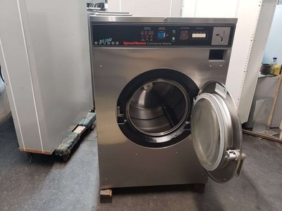 SPEED QUEEN COIN-OP FRONT LOAD WASHER MODEL SC60MD2OU60001 SN