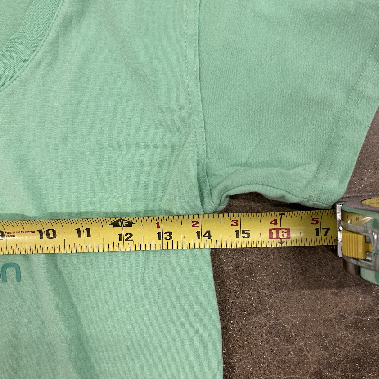 Salomon T shirt donna verde salvia abbigliamento sportivo morbido taglia M